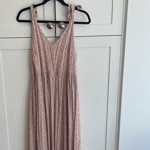 Elegant Pink Floral Maxi Dress